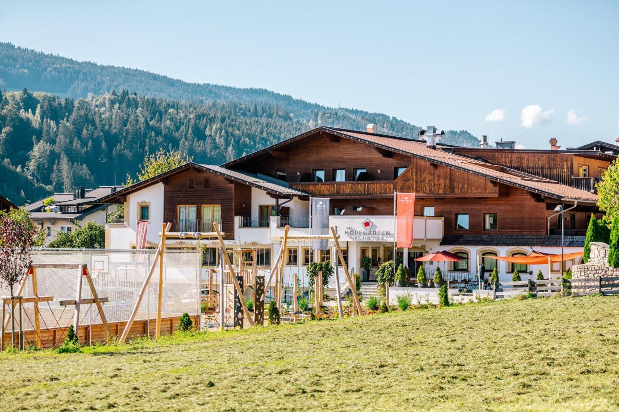 Das Hopfgarten Familotel Tirol Hopfgarten im Brixental Buitenkant foto