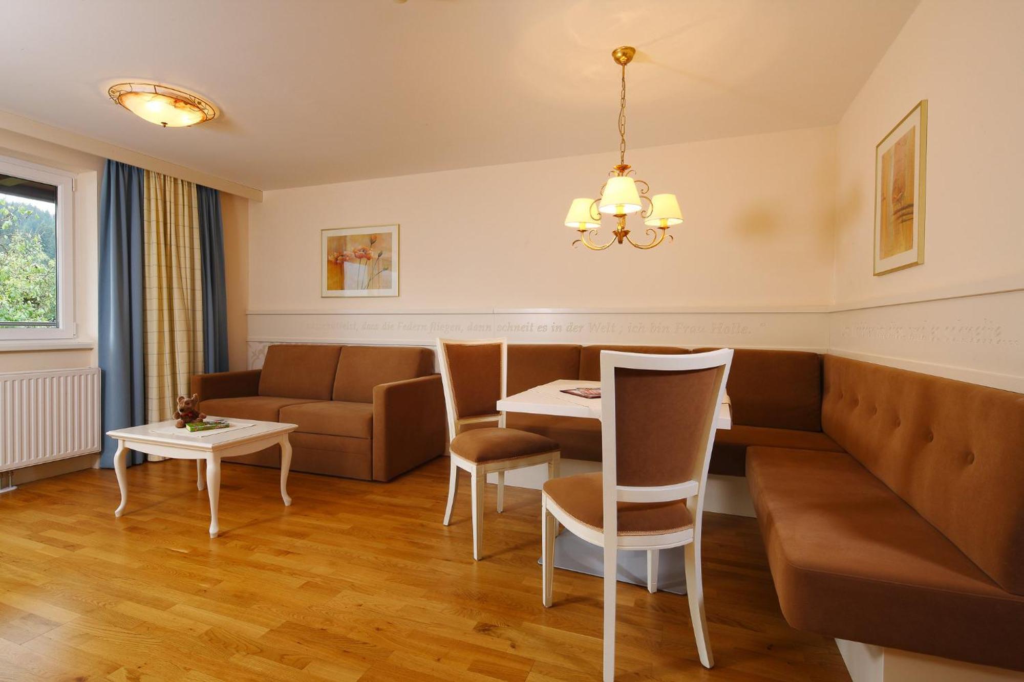 Das Hopfgarten Familotel Tirol Hopfgarten im Brixental Buitenkant foto