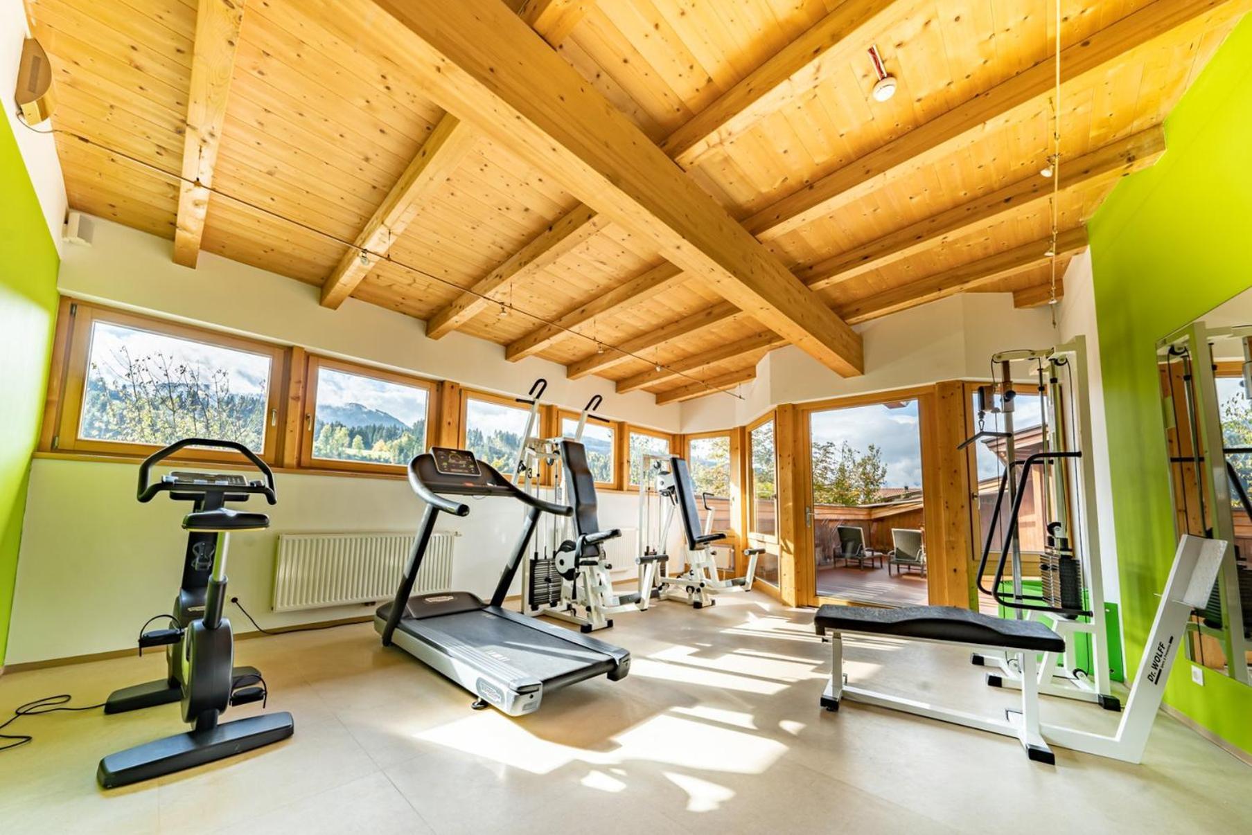 Das Hopfgarten Familotel Tirol Hopfgarten im Brixental Buitenkant foto