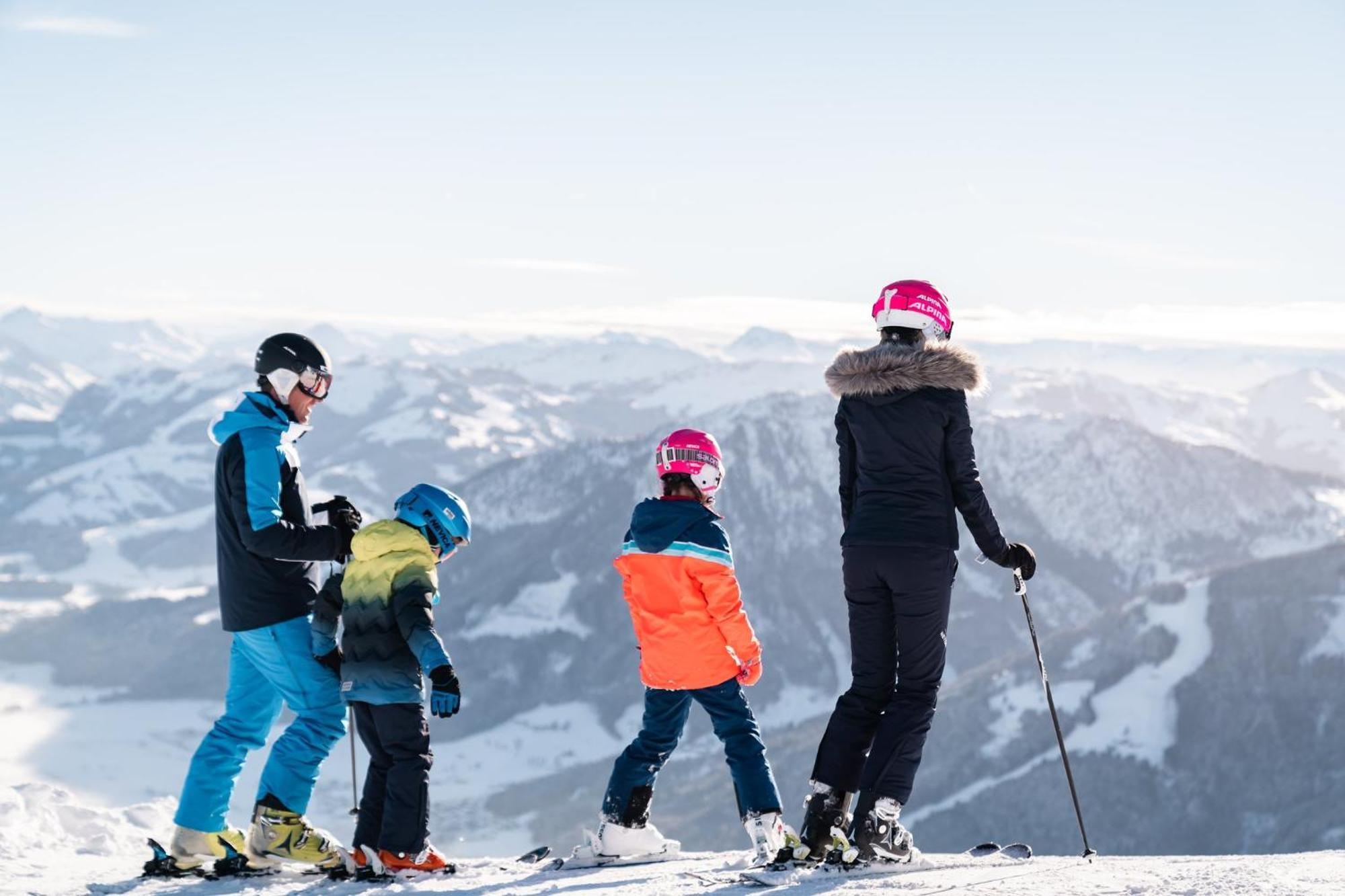 Das Hopfgarten Familotel Tirol Hopfgarten im Brixental Buitenkant foto